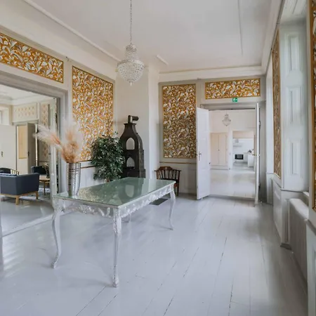 Hindemae Estate For Holidays And Events Hétvégi ház