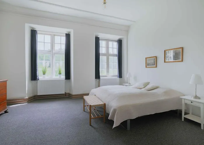 Gospodarstwo wiejskie Hindemae Estate For Holidays And Events Ullerslev